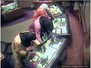 burqa bandits