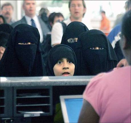 immigrationdm_468x440