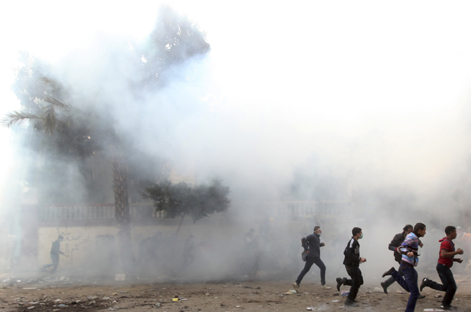 reuters-teargas-image