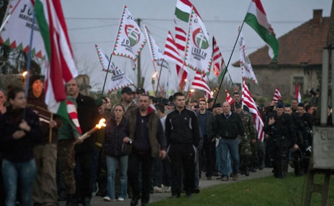 jobbik_ap_slide