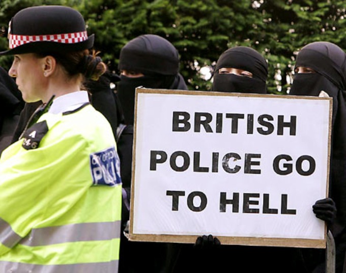 londonistan-british-police-go-to-hell