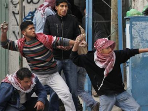 ArabRockThrowing1