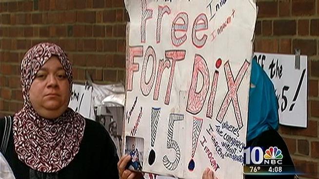 WEBFortDix5protest4pm_722x406_1945036646