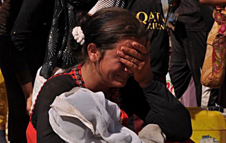yazidi-woman-capture
