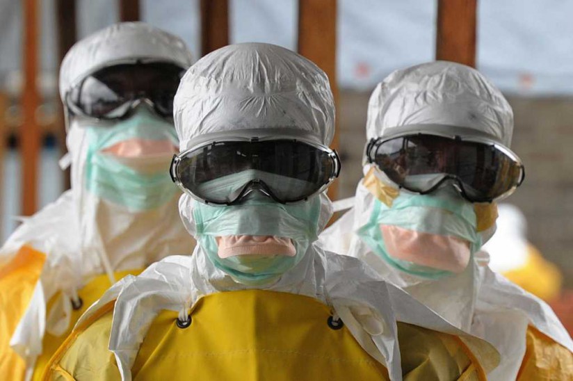 Ebola-aid-workers-1024x681
