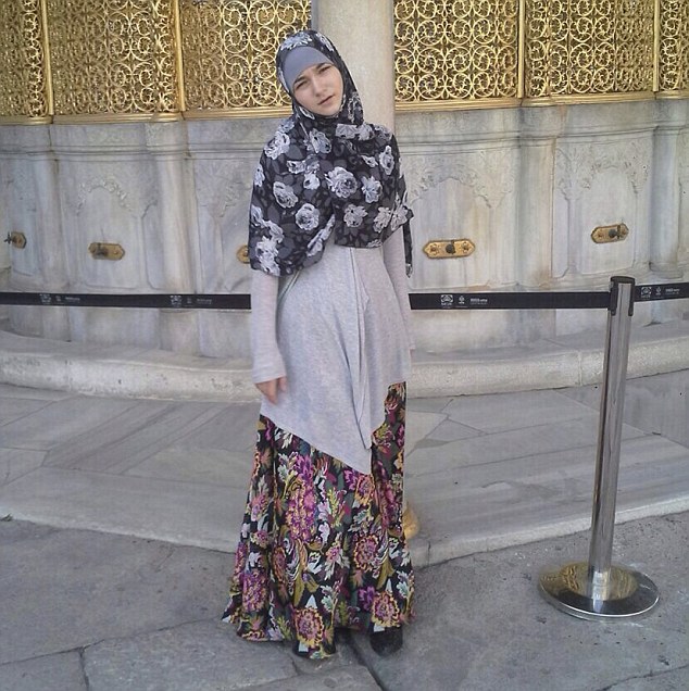 Diana Ramazanova in proper Islamic attire