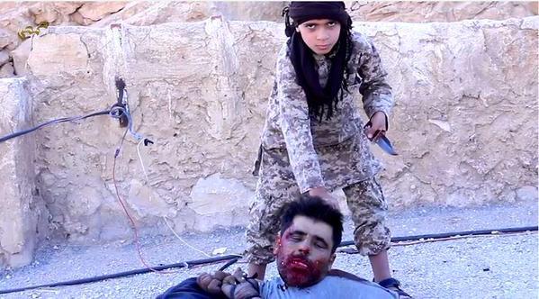 isis-child-beheading-captive-graphic-photos-21122