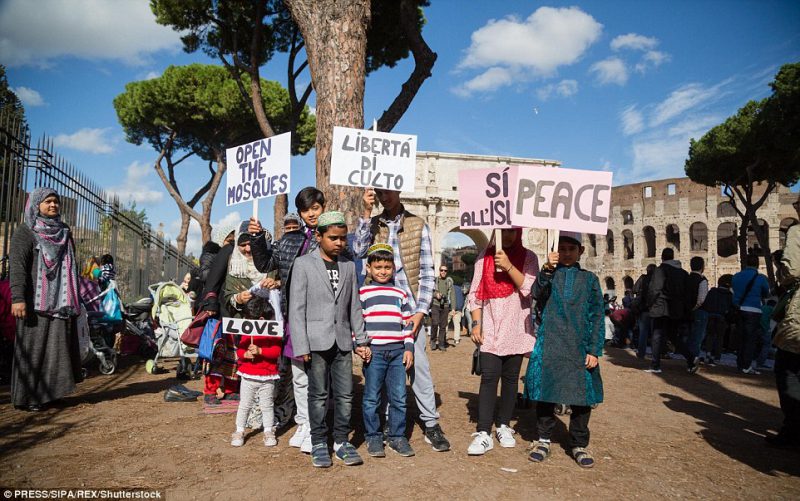  Children joined in the peaceful protest with un-Islamic signs about 'peace and 'love'